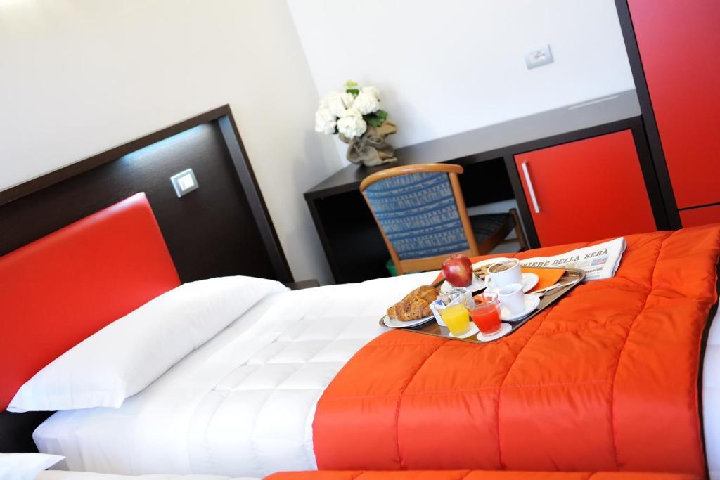 Hotel al Corso Legnano Habitación foto